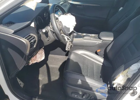 2019 Lexus Nx 300 Base z USA, uszkodzony, nr VIN JTJBARBZ0K2192126